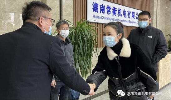 Welcome the Leaders of Xiangjiang New District to Visit Our Company for Inspection and Guidance!(图1) Welcome the Leaders of Xiangjiang New District to Visit Our Company for Inspection and Guidance!(图1)